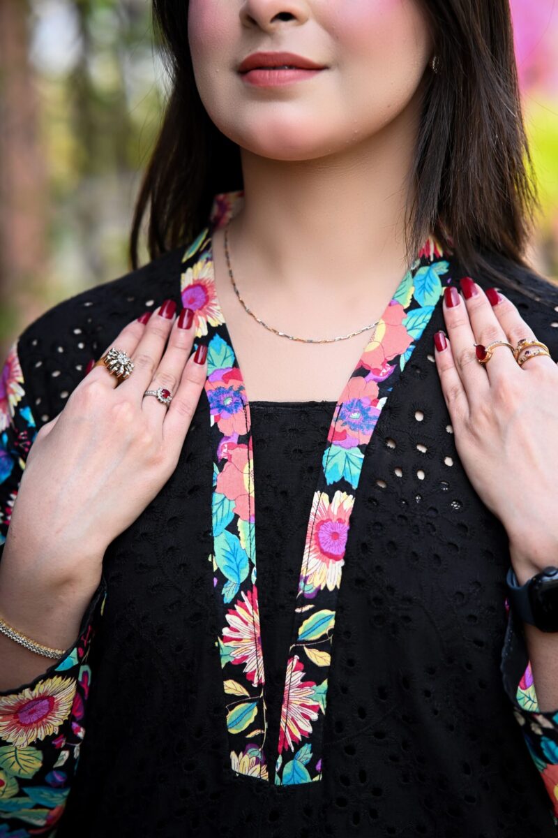 Black Multi Chicken kari Shirt - Image 3