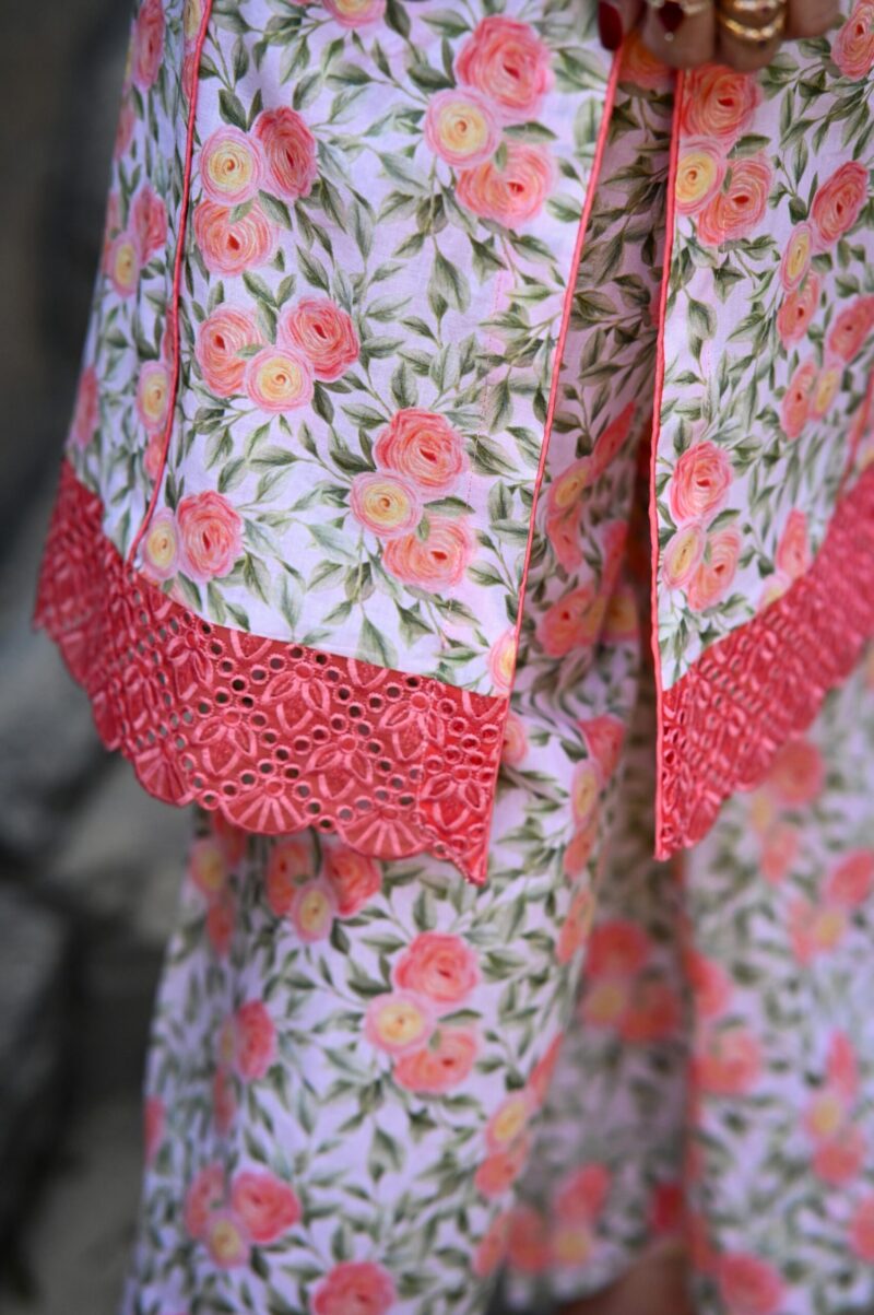 Peach Petal Grace - Image 5