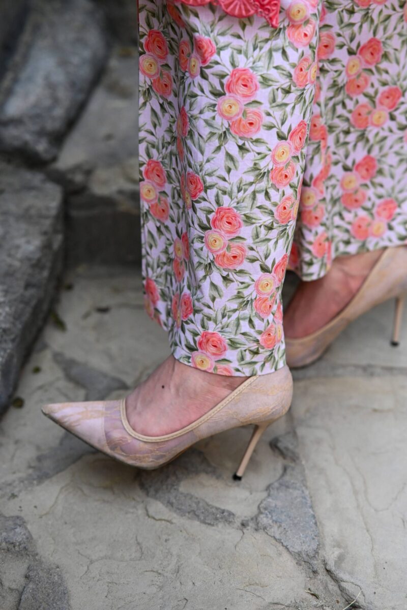 Peach Petal Grace - Image 6